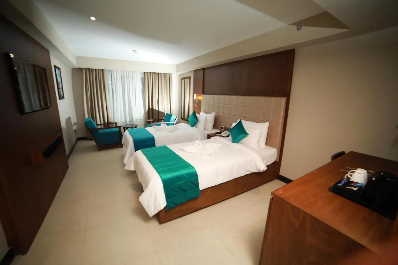 Bed and Breakfast Yash International Kozhikode Frühstückspension